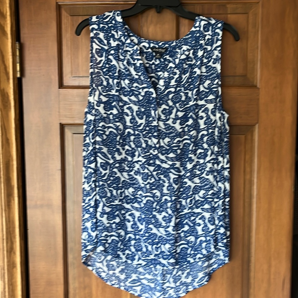 Lucky Brand flowy sleeveless top